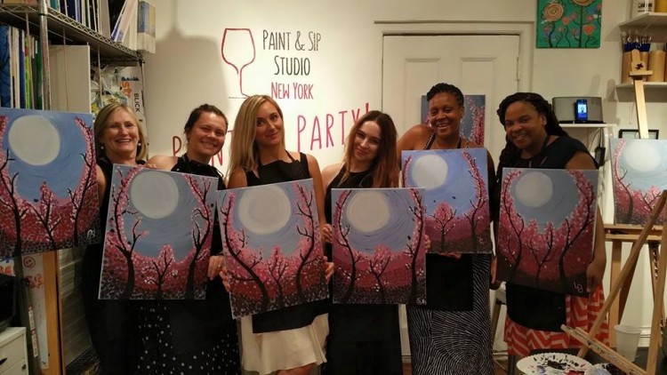 paint-and-sip-nyc-activities-fun-summer3