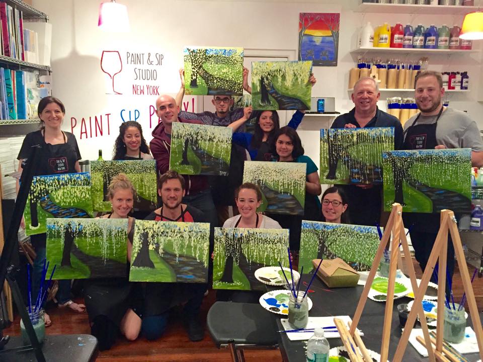 Paint & Sip Studio New York Weekend Fun Activities